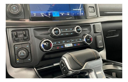Ford F-150 5.0 V8 GASOLINA CD PLATINUM FX4 AUTOMÁTICO