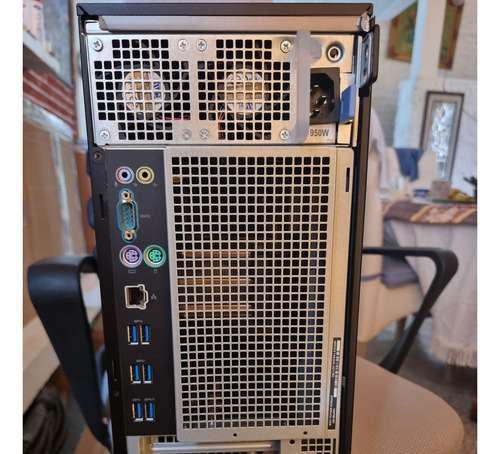 Dell T5820 Xeon3.6ghz32gb256gbssd Asusgtx1080 950w Cad Gamer (Usado)