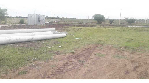 Lote De 10x30, Barrio Semicerrado, Oportunidad. La Plata