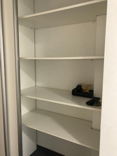 Excelente Oficina/consultorio A La Venta Calle Caamaño,pilar