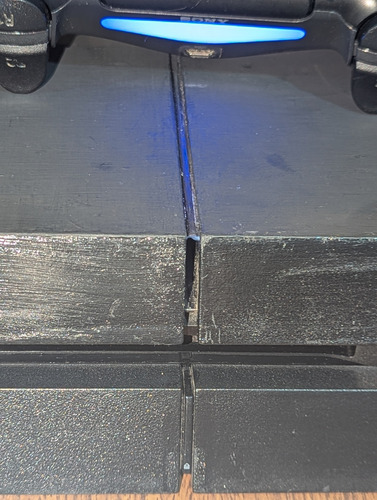 Ps4 Con Detalles Estéticos Y Sin Botón De Encendido - 12.5 Feo Sin Encendido