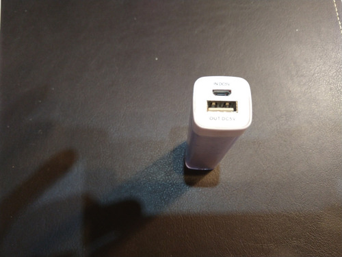 Cargador Bateria Celular Usb  (Usado)