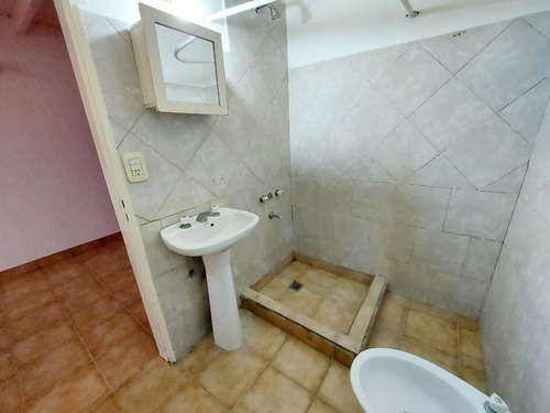 Imagen 7 de 9 de Departamento En Venta En José C Paz