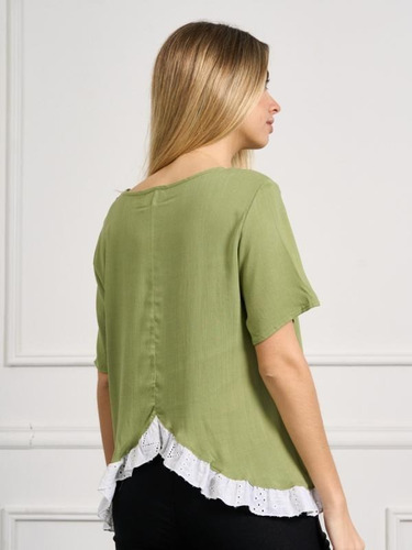 Imagen 2 de 5 de Blusa C/broderie Lino Calidad Premium Talles L Xl Xxl On