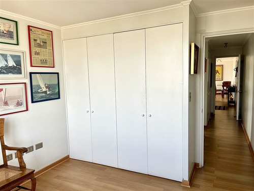 Departamento En Venta De 4 Dorm. En Lo Barnechea