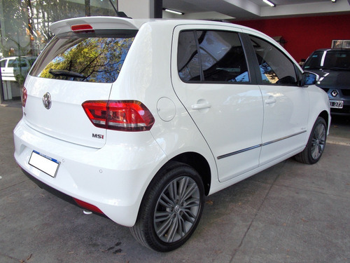 Imagen 6 de 15 de Volkswagen Fox 1.6 Msi Highline 5p. 2017 Carbone