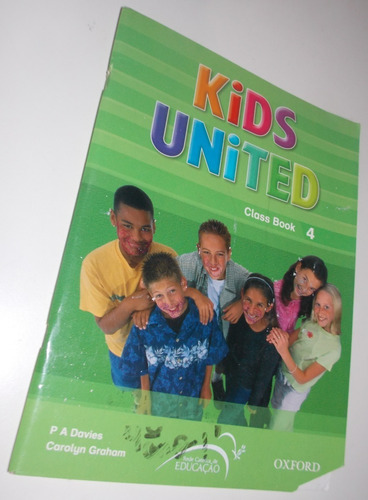 Kids United Class Book 4 P A Davies Carolyn Graham 