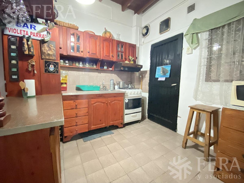 Imagen 6 de 15 de Venta De Casa De 3 Ambientes Con Cochera Y Patio En Wilde (28487)