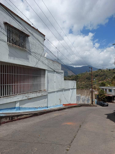 Galpon En Venta, Guaicoco, 1060 M2, Caracas 78-23-79
