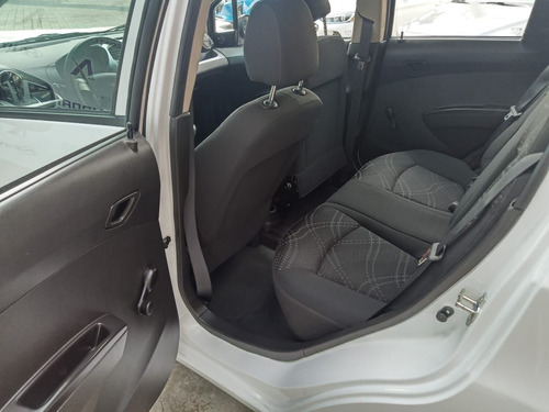 Imagen 7 de 12 de Chevrolet Beat 2018 1.2 Hb Lt Mt