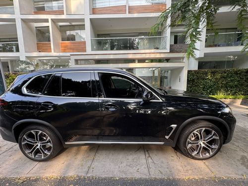 Camioneta 4x4 Bmw Modelo X5 Del 2024 De Un Año De Uso