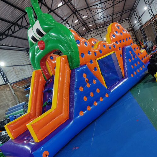 Centopéia Gigante Inflável C/ Motor 8m X 2,1m X 4,2m