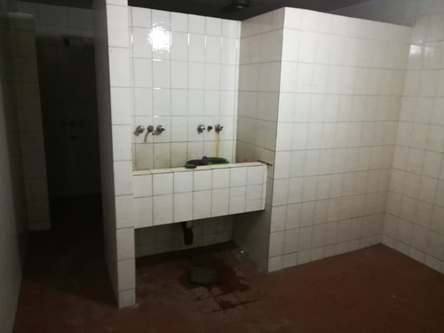 Imagen 10 de 14 de Galpon En Venta En Ramos Mejia Sur