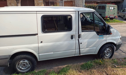 Ford Transit 2.4 I 330 S