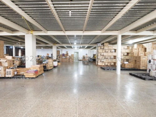 Milagros Inmuebles Edificio Venta Barquisimeto Lara Zona Centro Economica Residencial Economico Comercial Código Inmobiliaria Rent-a-house 24-21728
