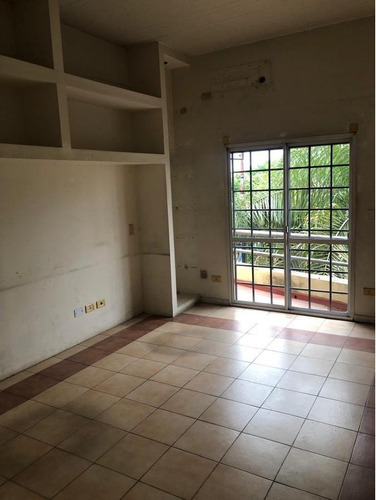 Imagen 6 de 17 de Complejo De Oficinas En 1º Piso Ezeiza Paseo French