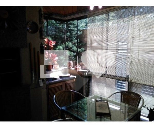 Apartamento No Bairro Rio Branco Porto Alegre 3 D - 28-im409394