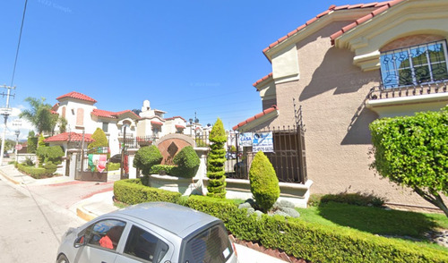 Casa En Remate Bancario En Privada En Cuautitlan Izcali Sk13