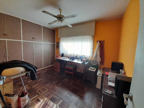 Imagen 10 de 19 de 1139/2 Venta Casa 3 Plantas 4 Dorm 3baños Punta Gorda - Prospero