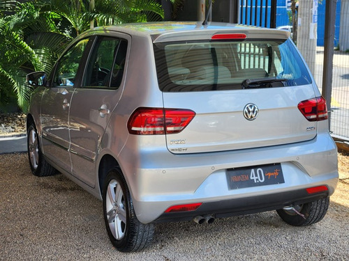 Volkswagen Fox 1.6 MSI HIGHLINE 16V FLEX 4P MANUAL