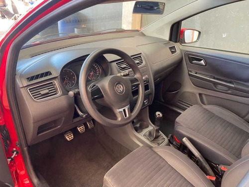 Imagem 5 de 11 de Volkswagen Crossfox 1.6 Gii 2011