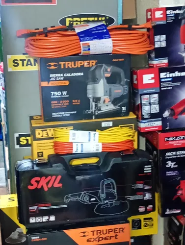 Sierra Caladora Truper 750 W