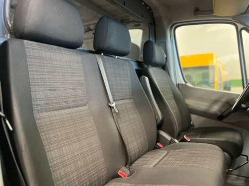 Mercedes-Benz Sprinter Furgão 2.2 Cdi 415 Curto 7,5m3 5p