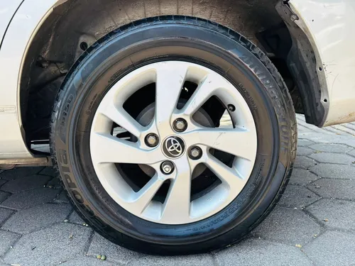 Toyota Avanza 1.5 Xle At