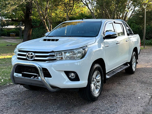 Toyota Hilux 3.0 Cd Srv Limited Tdi 171cv 4x4 5at