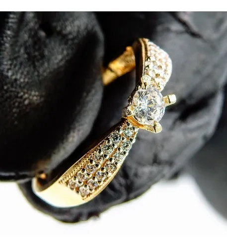 Cuanto pesa un anillo de oro de 10 kilates new arrivals