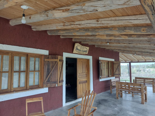 Ruedas Negras Casa De Campo, Ruta Del Vino Valle De Uco C/wifi Casa Para 8 Personas