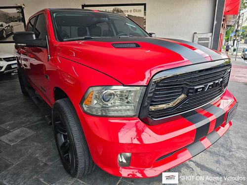 Ram Classic Laramie Night Ed. 5.7 4x4 Aut.