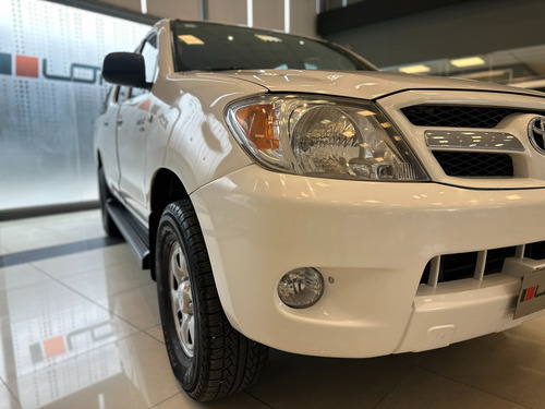 Toyota Hilux Pick-up 2.5 Dx Pack Cab Doble 4x2