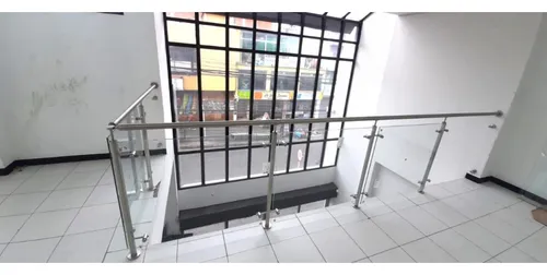 Edificio En Arriendo, Zona Comercial, Restrepo