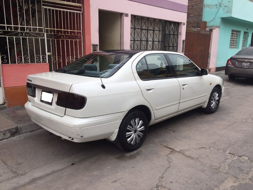 Nissan Primera 1.8 Año 2000 - Uso Particular - Equipado