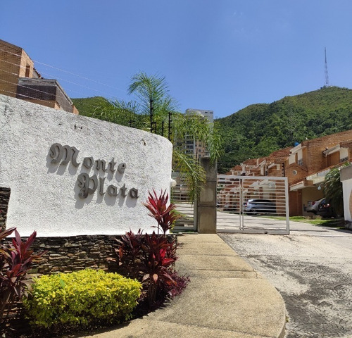 Imagen 13 de 16 de Townhouse En El Trigar Norte Res Monte Plata