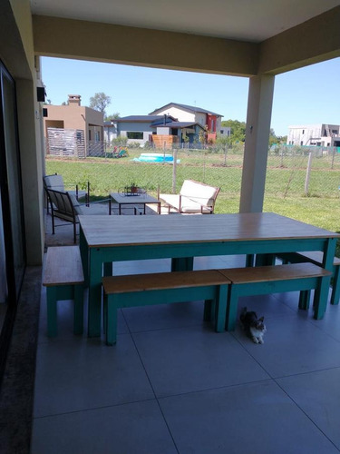 Casa En Venta O Alquiler - Santa Elena - Pilar Del Este