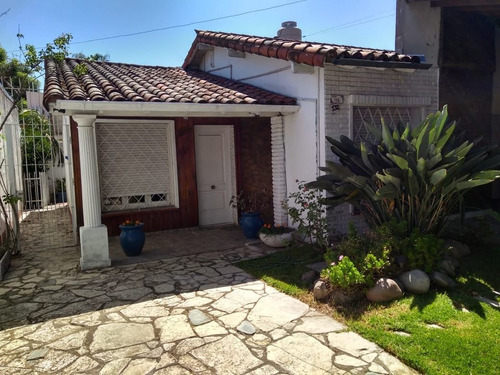 Imagen 2 de 20 de Casa 4 Ambientes A La Venta En Villa De Mayo