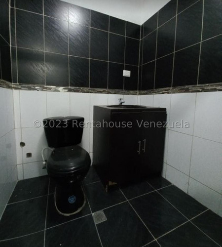 *//. Zudwendyz Leal Vende Casa Con Local Comercial En La Mata Cabudare, Lara. //* Zl