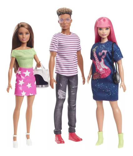 Imagem 3 de 9 de Barbie Big City Big Dreams Set Com 3 Bonecos Ken Rosa Teresa