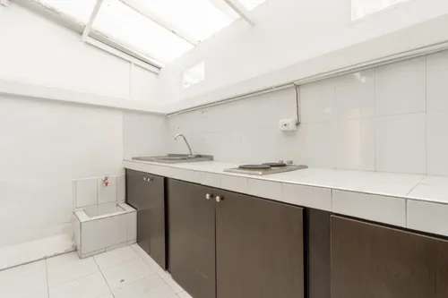 Oficina En Arriendo En Sagrado Corazón. Cod A6587