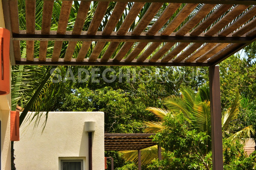 Encantador Apartamento De 2 Habitaciones Con Vista A La Piscina Infiniti Blu