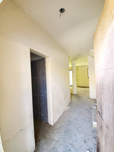 Imagen 8 de 9 de En Venta, Town House, En Obra Gris, San Ignacio, San Diego. Código 133591