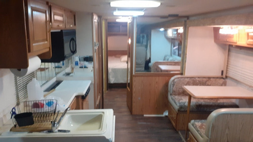 Imagen 8 de 15 de Motorhome Clase A