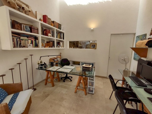 Casa Estilo Mediterráneo En Un Solo Nivel En Burgos Bugambilias, Temixco Morelos.