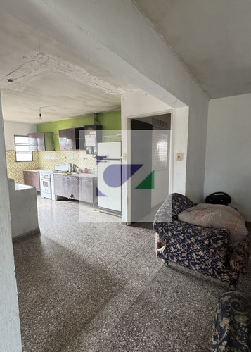 Casa En Venta Barrio Los Tarcos Ii - San Jose