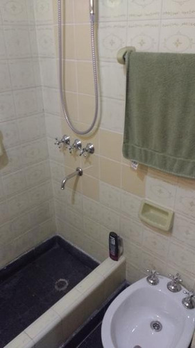 Venta Casa 4 Amb 210 M2 Cochera Terraza Valentin Alsina Lanus