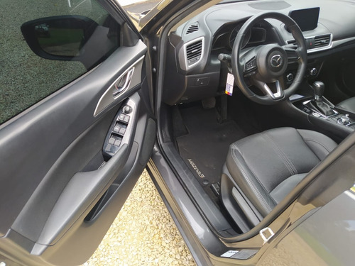 Mazda 3 Touring At 2018