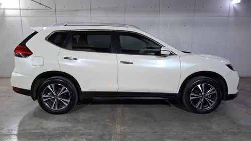 Nissan X-Trail 2.5 ADVANCE 2 ROW AUTO