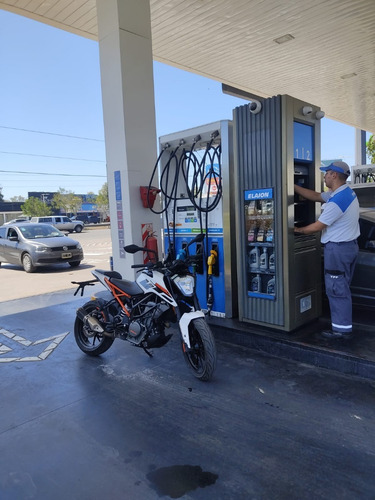 Imagen 1 de 4 de Ktm Duke 250